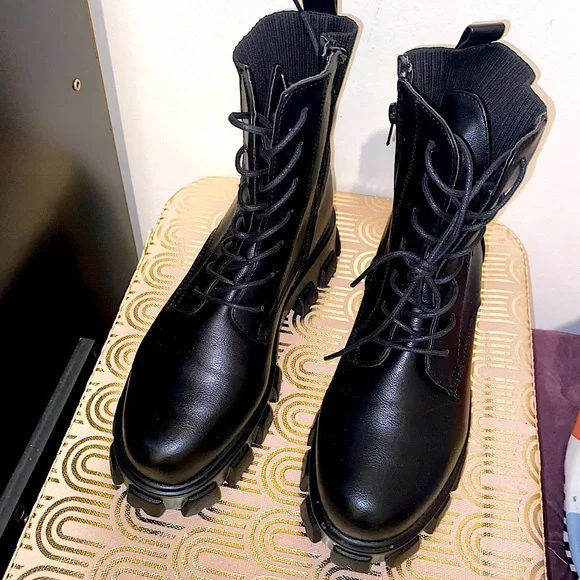 Black zip up combat boots - Picture 5 of 6